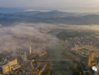 广西百色，天气变幻中的红色福地