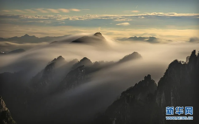 安徽黄山天气，云海与晴空的交响诗